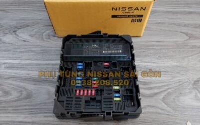 Hộp cầu chì IPDM Navara 284B6-4JW2A và 284B6-4JW2B
