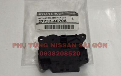 Công tắc điều khiển khí điều hòa Navara 27732-A070A