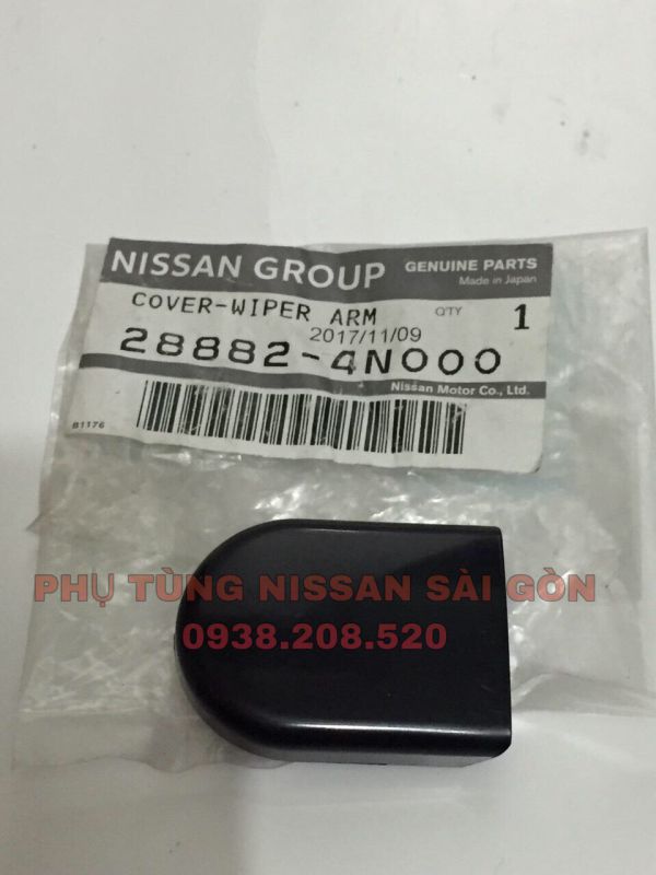 Ốp cần gạt mưa Navara 28882-4N000