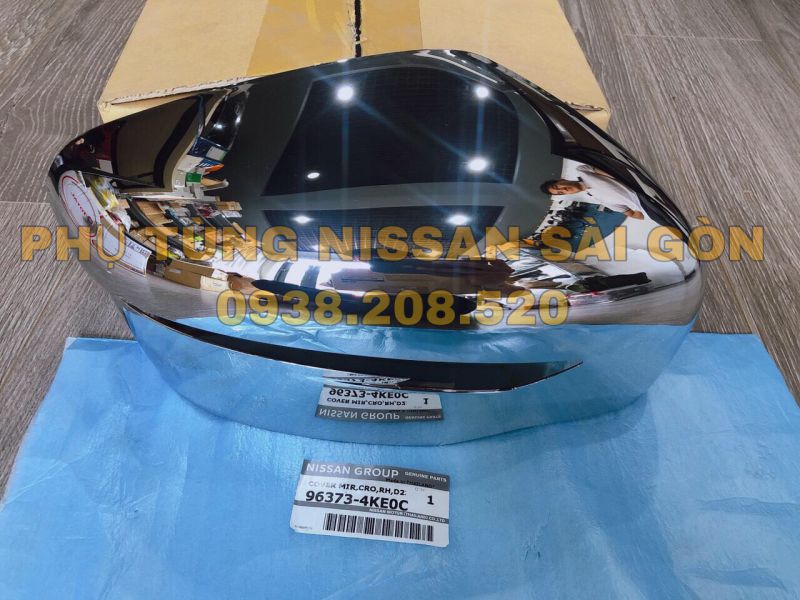 Ốp gương hậu bên phải Navara 96373-4KE0C
