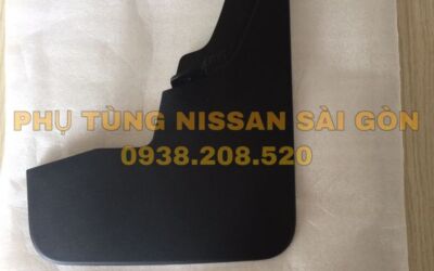 Chắn bùn bánh xe trước bên phải Navara 63850-4JA0A