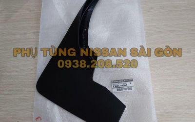 Chắn bùn bánh xe trước trái (loại ngắn) Navara 63851-4JB0A