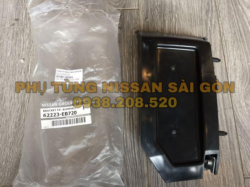 Bass đỡ cản trước bên tài Navara 62223-EB720