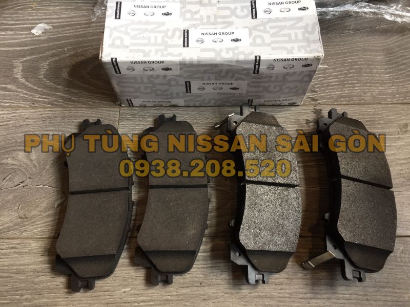 Bố thắng trước X-Trail D106M-4CCXA