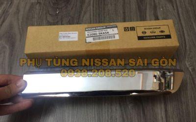 Nẹp xi cản trước bên phải Terra 62086-5KA5A