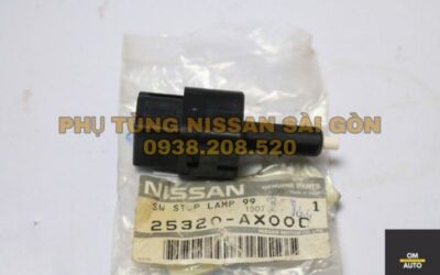 Công tắc đèn phanh Tiiida, Navara, Livina và X-Trail 25320-AX00C