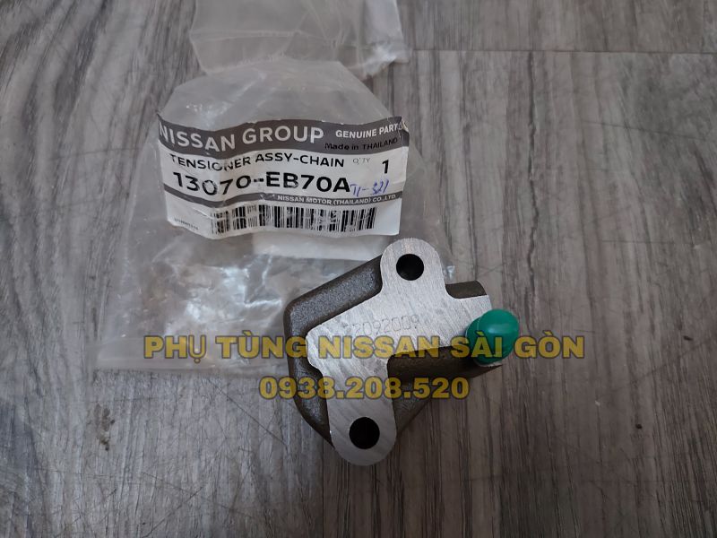 Tăng xích cam (Tăng sên cam) Navara 13070-EB70A