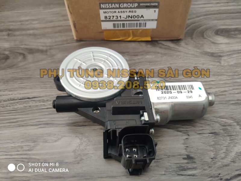 Motor nâng kính sau bên trái Teana (Đài Loan) 82731-JN00A