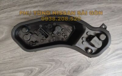Vỉ đèn hậu bên trái Sunny 26556-3AW0A