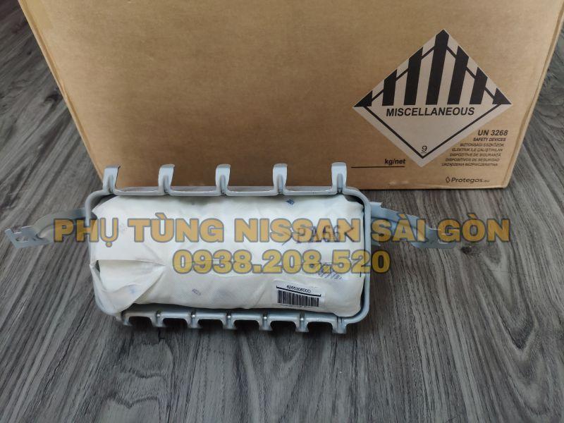 Túi khí bên phụ Navara và Terra K8515-4KD0A