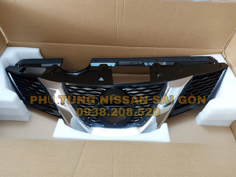 Mặt calang X-Trail 62310-4CE1A và 62310-4CL0A