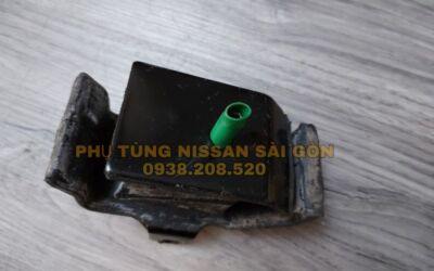 Cao su chân máy phía trước bên phải Patrol (Hàng tốt) 11210-2S710