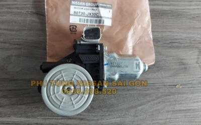 Motor nâng kính trước bên phải Livina 80730-EW800