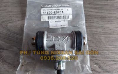 Heo thắng sau Navara 44100-EB70A