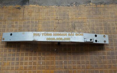Xương ngang cản trước Tiida 62030-ED00A