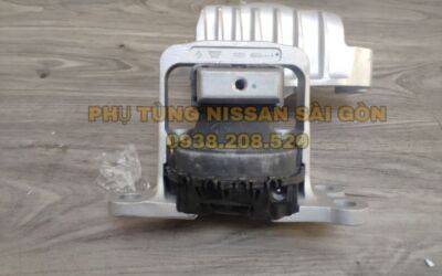 Cao su chân máy phía trước bên phải X-Trail 2.5 11210-4BA0A và 11211-4BA0A