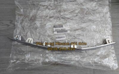 Nẹp xi cản trước bên phải Teana (Đài Loan) 62074-JN00A và 62074-JN00B