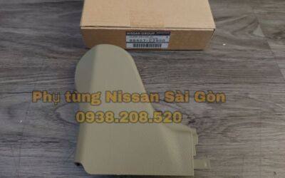 Ốp ghế hàng 2 ngoài phải Livina 88407-CJ40A và 88407-CJ90A