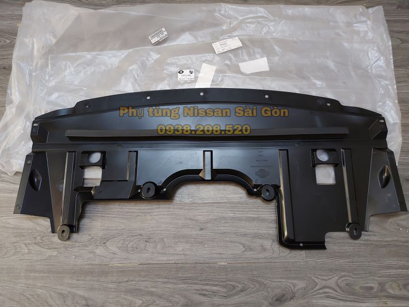 Chắn bùn động cơ Altima 75890-ZX00E và 75892-ZX00A