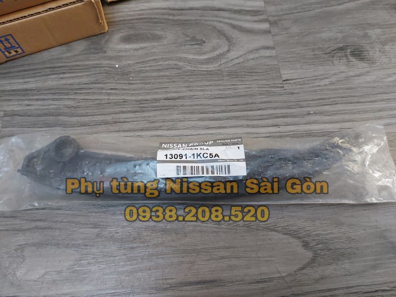 Tỳ xích cam bên phải Livina 13091-CJ70A và 13091-1KC5A