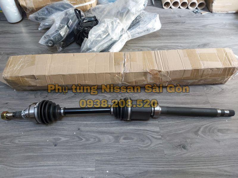 Láp ngang trước bên phải Livina (Hàng tốt) 39100-EE76B