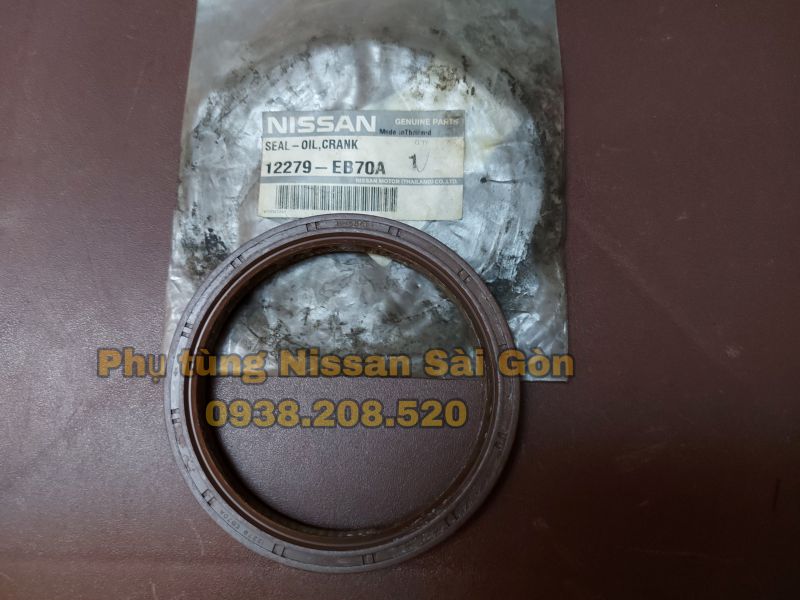 Phốt đuôi cốt máy Navara 12279-EB70A