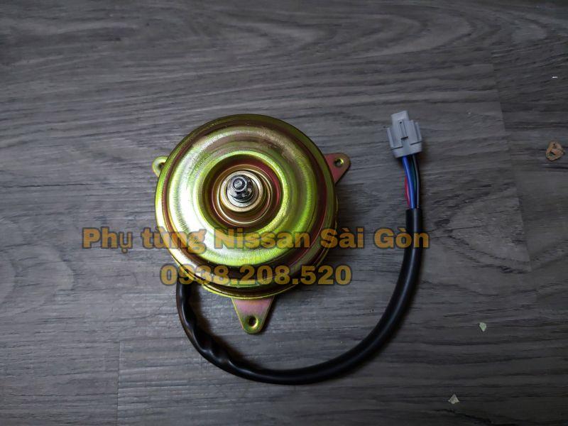 Motor quạt giàn nóng Urvan 92122-3XA0A