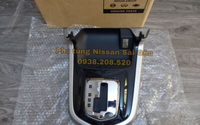 Ốp cần số tự động Navara 96941-4JA6A