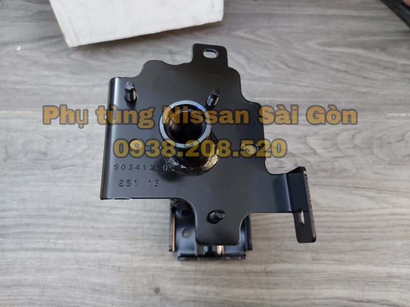 Xương đầu sắt xi bên trái X-Trail 62211-4CL0A