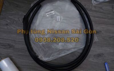 Ron khung cửa sau bên trái Teana (Đài Loan) 76924-JN22A