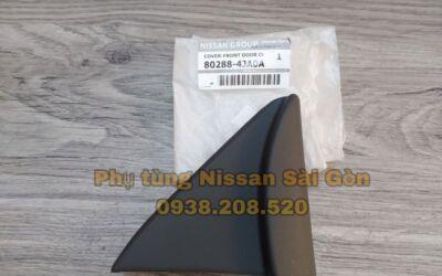 Ốp tam giác phía trong gương hậu phải Navara và Terra 80288-4JA0A