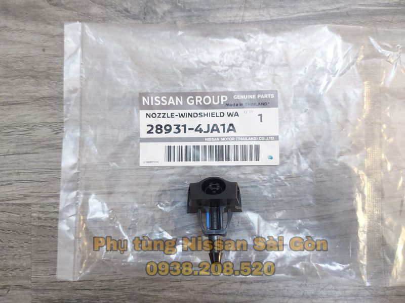 Vòi xịt nước rửa kính trước bên trái Navara 28931-4JA1A
