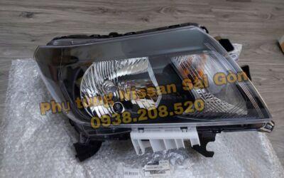 Đèn pha halogen bên phải Navara 26010-6KG1B