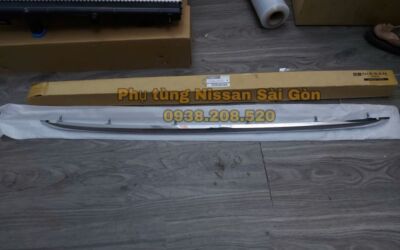 Nẹp xi cản trước Kicks 62084-5RY0A