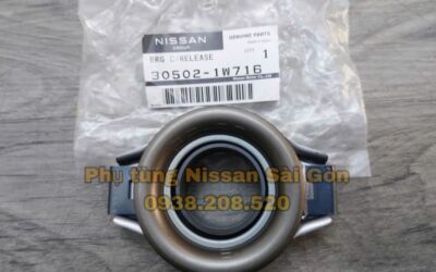 Bi tê Navara và X-Trail 30502-1W716