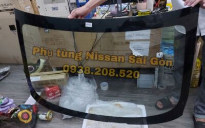 Kính lưng Almera 79700-5EK0B
