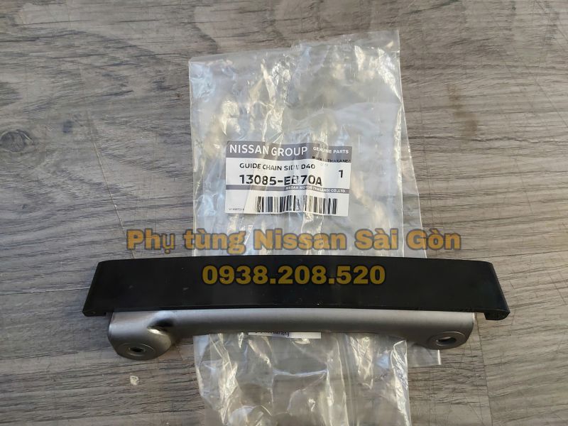 Đỡ xích cam dài bên phải Navara 13085-EB70A