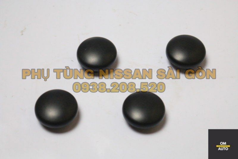 Ốp nhựa chỗ cần gạt mưa trước Livina, Juke và Qashqai 28882-AU300