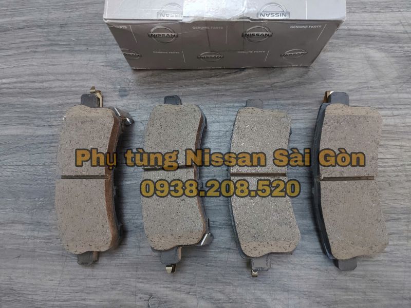 Bố thắng sau Infiniti D4060-1LBXE