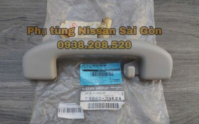 Tay nắm trần xe sau bên phải X-Trail và Quest 73940-3NK2A