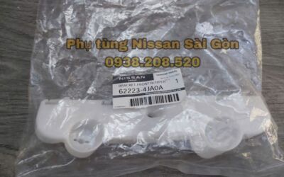 Bass cản trước bên trái Navara và Terra 62223-4JA0A