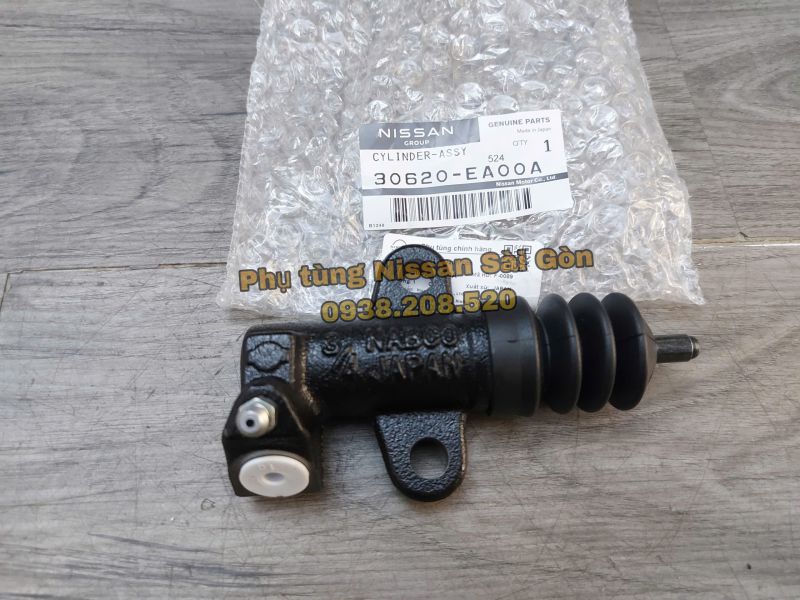 Xylanh côn dưới Navara 30620-EA00A