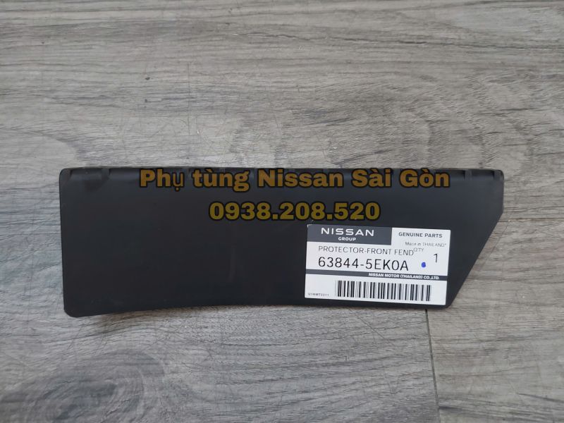 Chắn bùn bánh xe trước bên phải Almera 63844-5EK0A