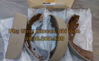 Guốc phanh sau Navara D4060-4JA0A