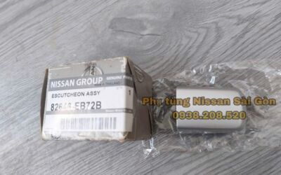 Tay nắm cửa ngắn sau 2 bên Navara 82646-EB72B