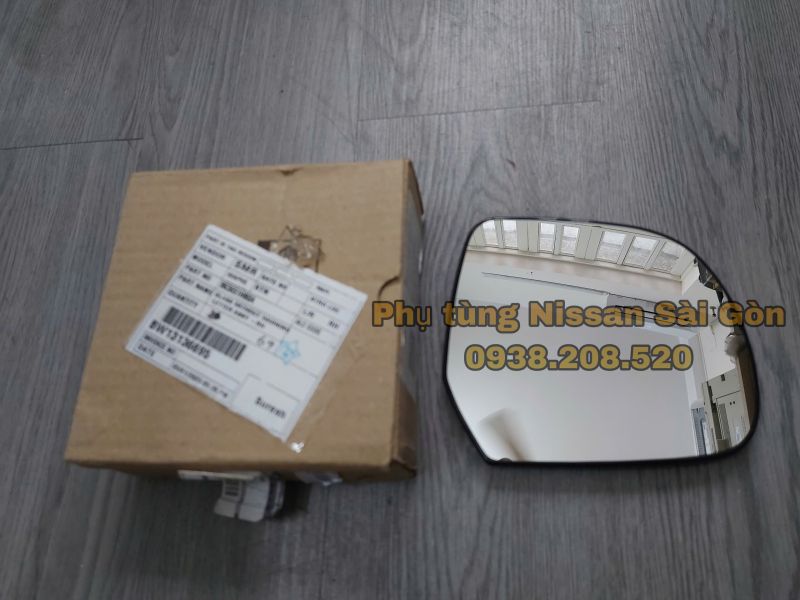 Mặt gương bên phải Sunny 96365-1HB0A