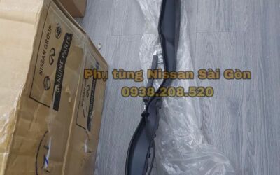 Công tắc điện mở cốp sau bên phải (Cảm biến va chạm) X-Trail 90568-4BA1A