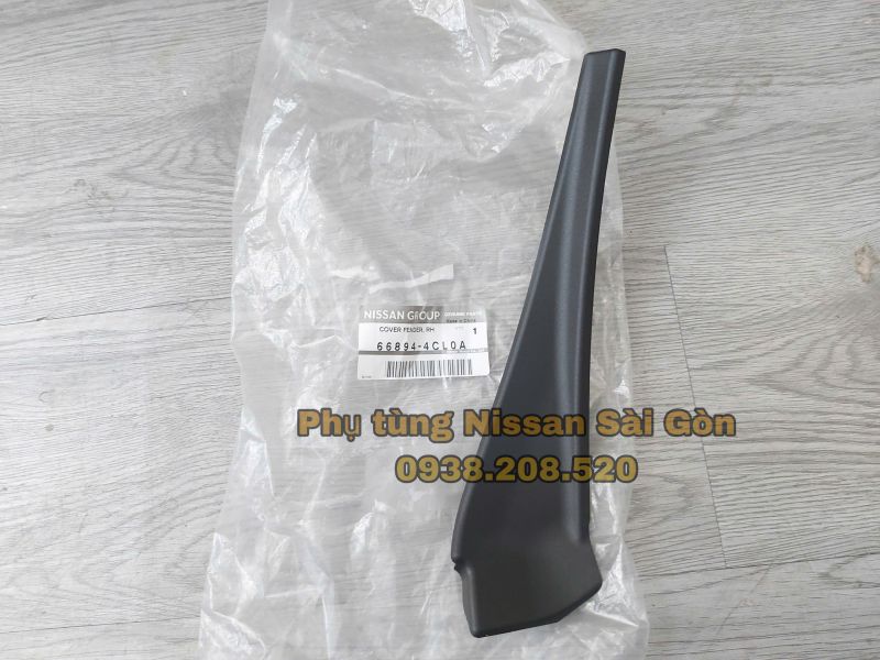 Ốp chân kính chắn gió bên phải X-Trail 66894-4CL0A