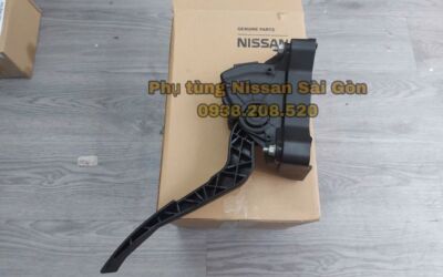 Bàn đạp chân ga Navara 18002-EA000