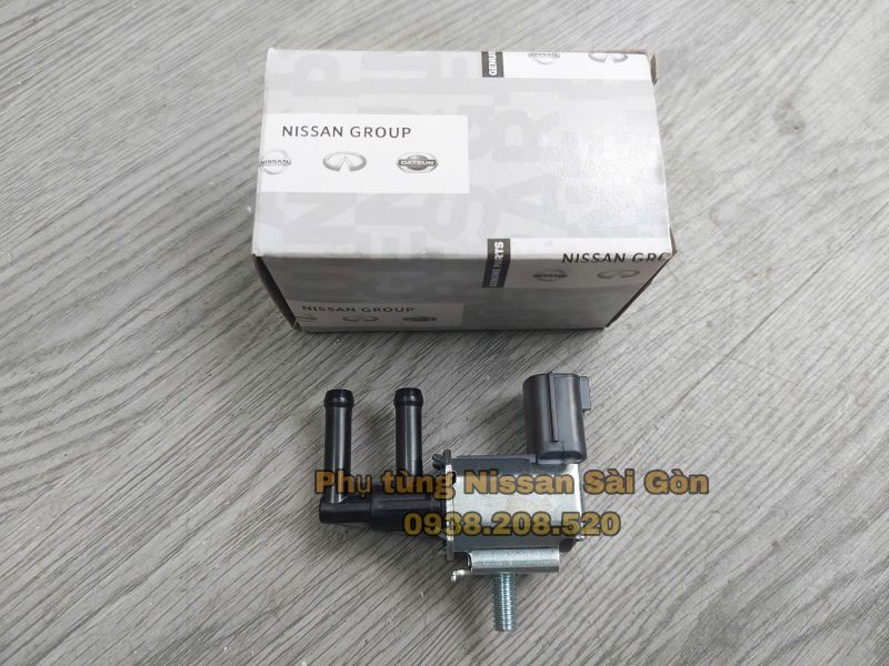 Van điều khiển hơi xăng (Van purge) Urvan và X-Trail 14930-AX00A